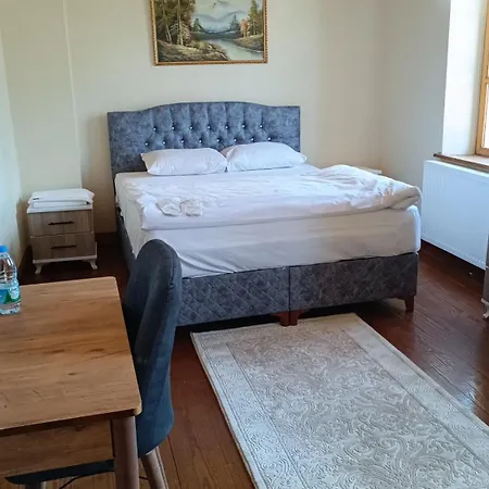 Doga Park Istasyon * Istanboel